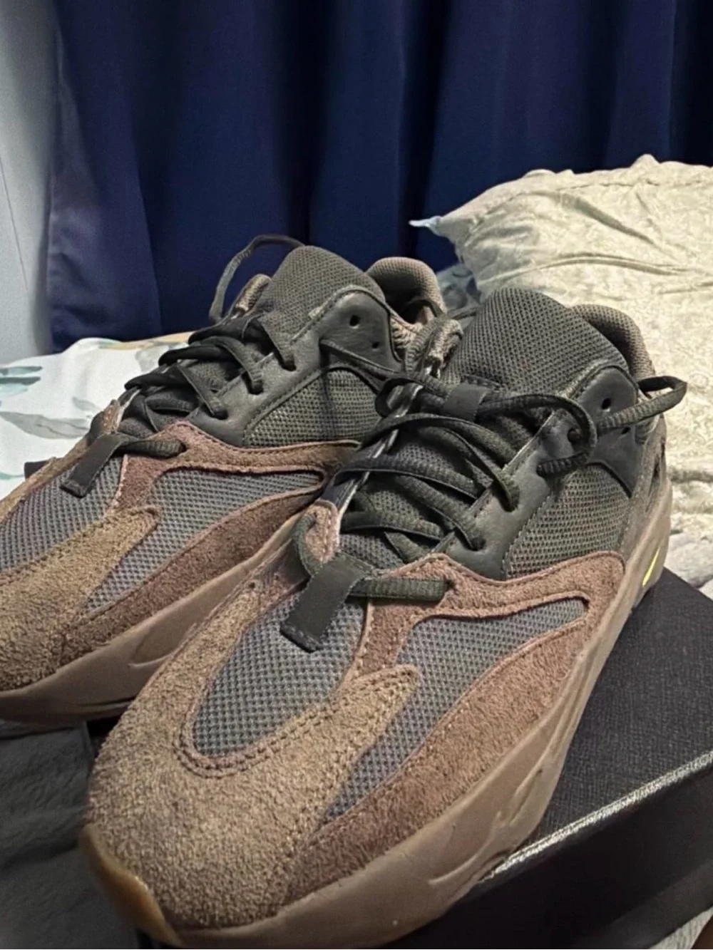 Yeezy Men's MAUVE